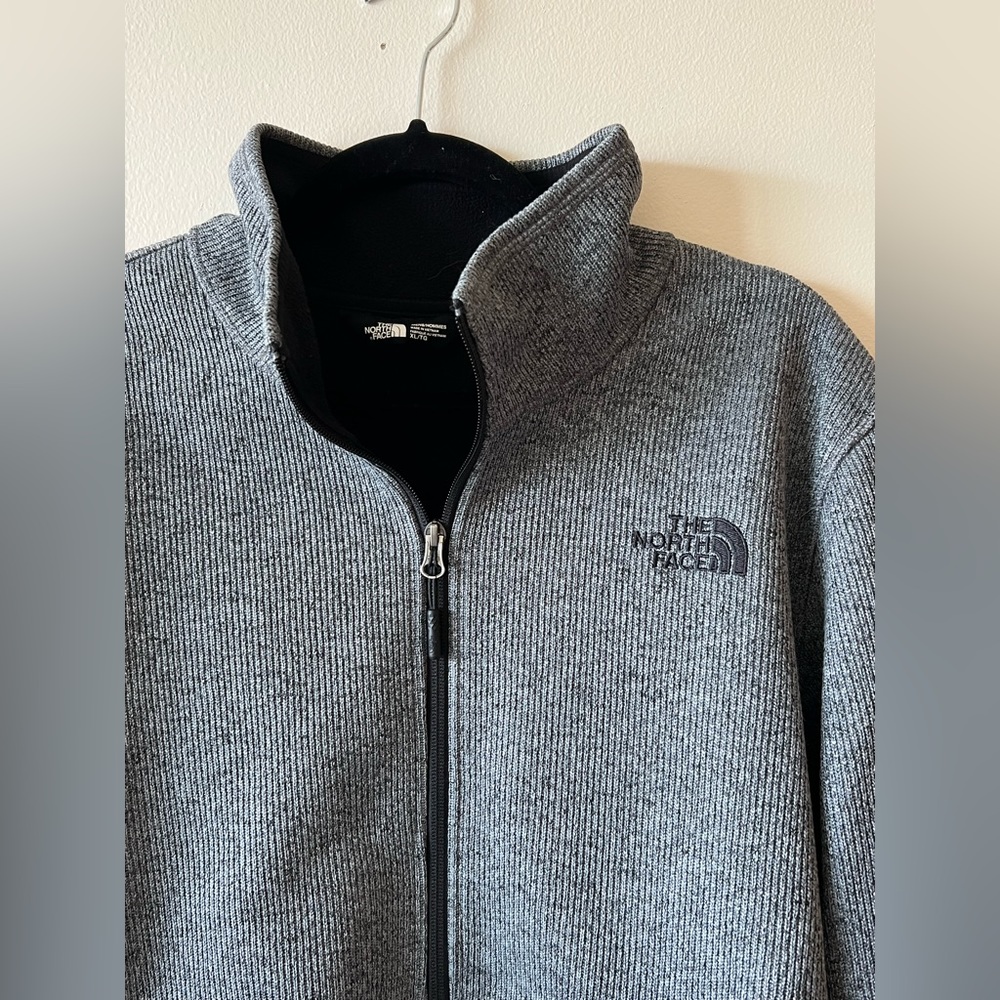 The North Face Mens Grey Zipper Fleece Lined Mid Weight Jacket